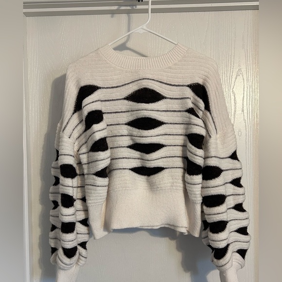 Nanette Lepore Sweaters - Nanette Lepore | Black and Cream Textured Sweater | Size XL